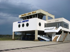 Flughafen-pula